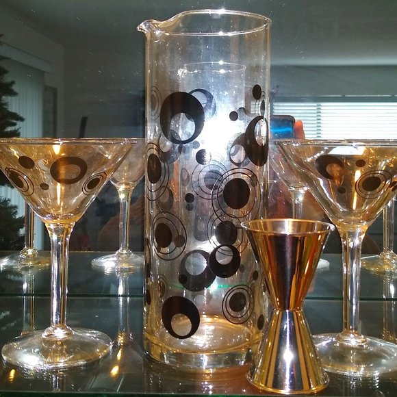 Martini Glasses with Pitcher and Jigger - Picture 1 of 2